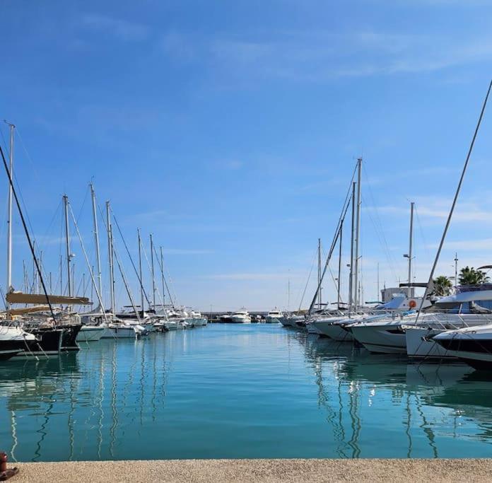 Studio Saint-Laurent-Du-Var Bord De Mer Екстериор снимка